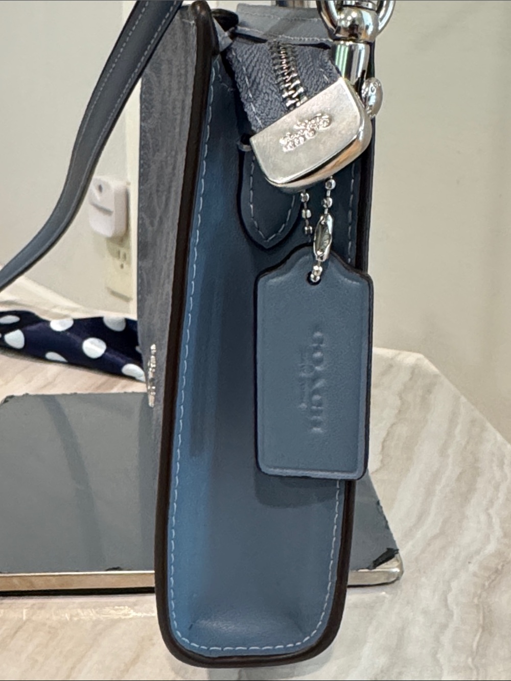 Coach Bag Blue Slim Crossbody in Signature Chambray NWT - Picture 4 of 17
